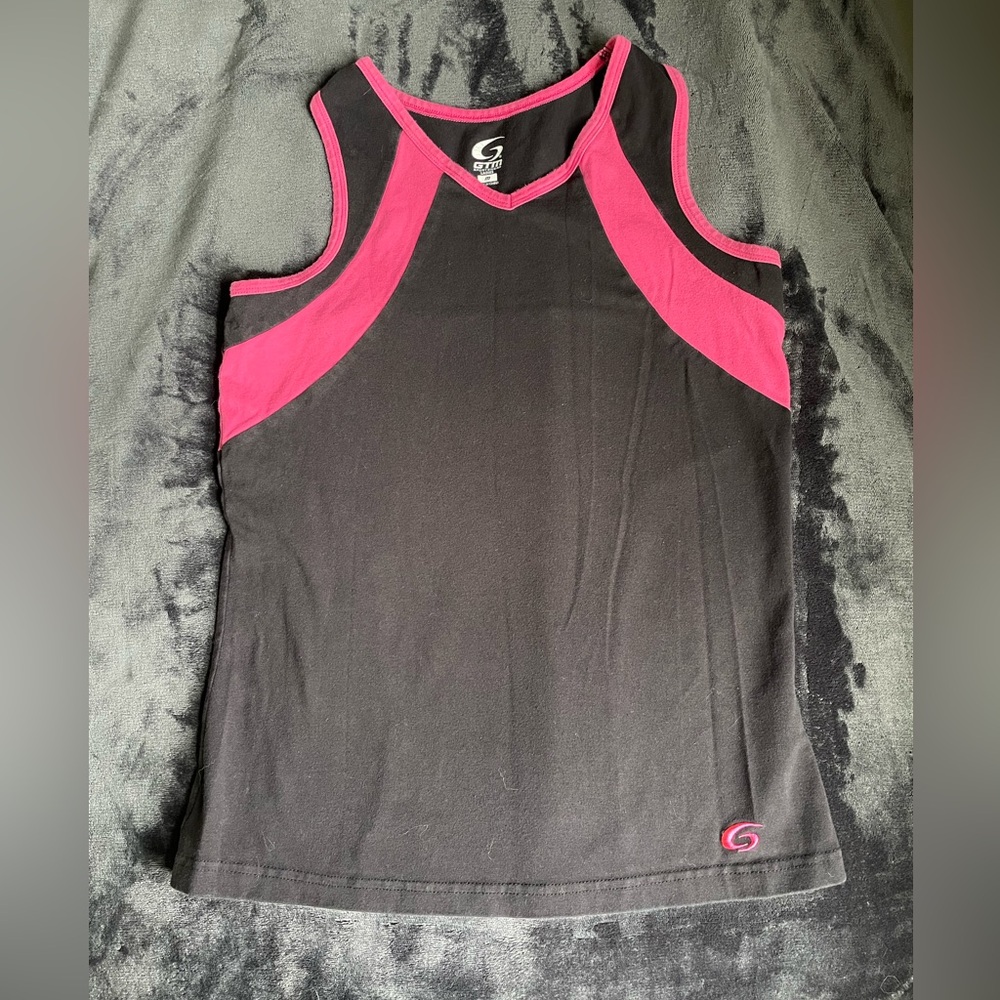 Black fitted workout top